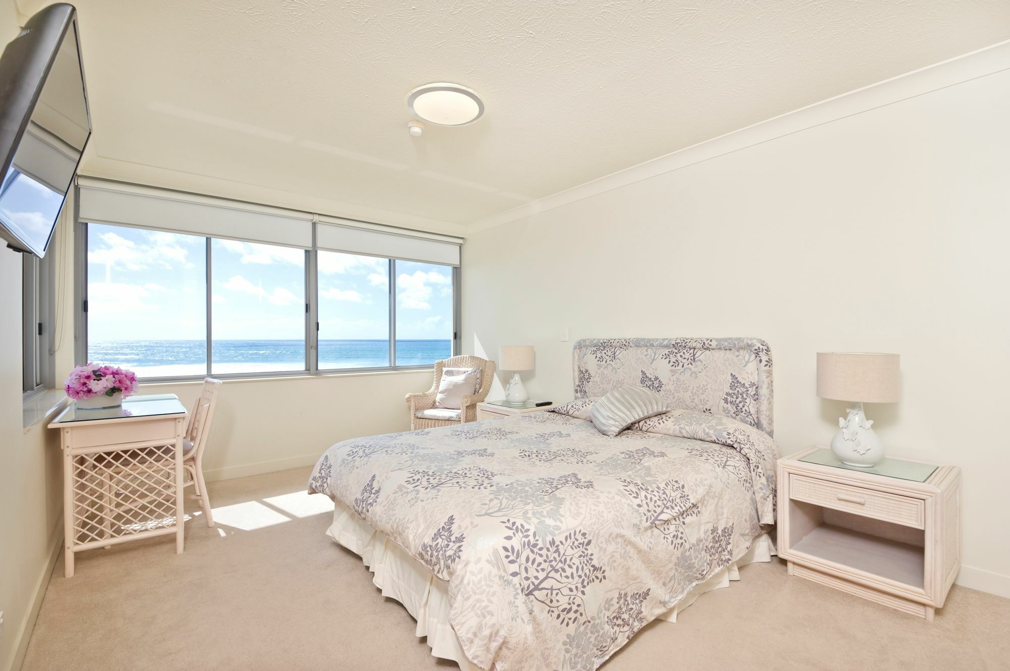 Berkeley On The Beach Gold Coast Exterior foto